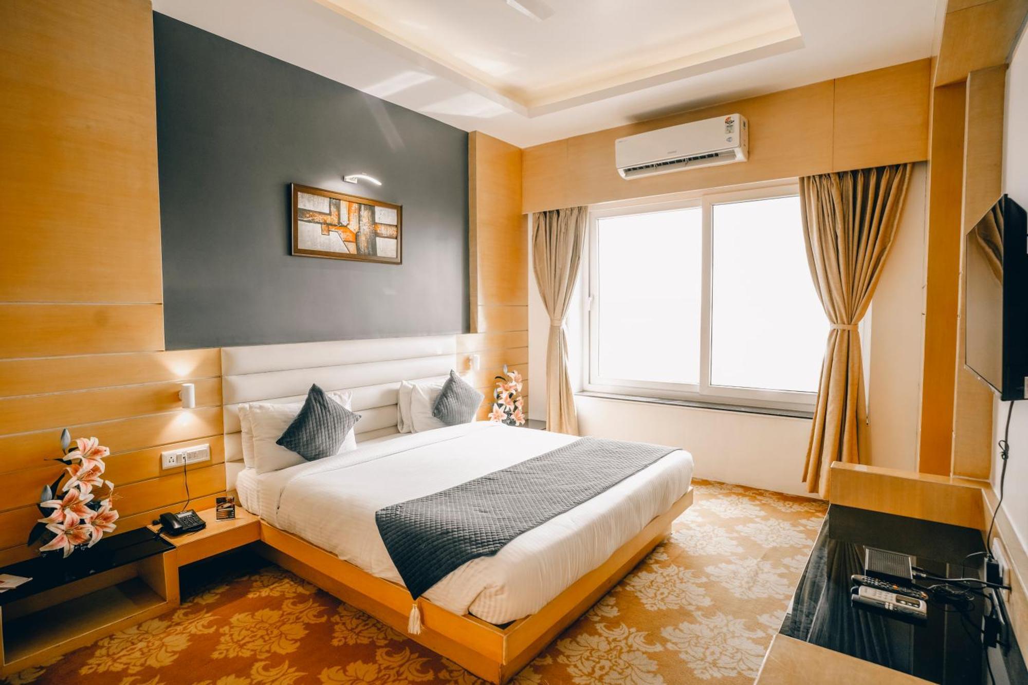Imperial Heights Hotell Deoghar Eksteriør bilde